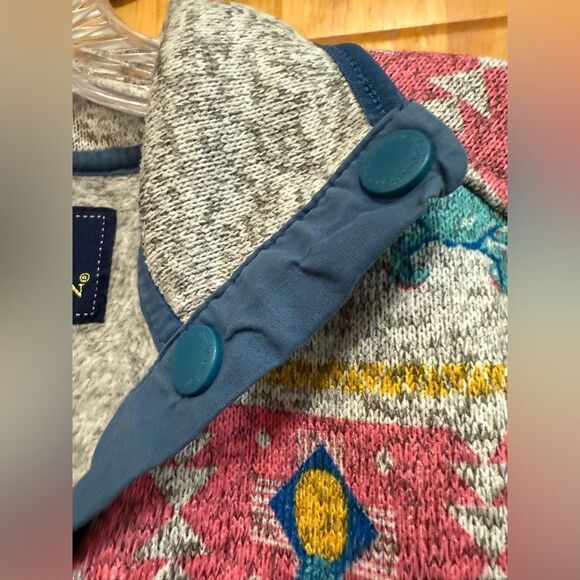 Simply Southern size S blue crab half button pullover - Picture 6 of 10